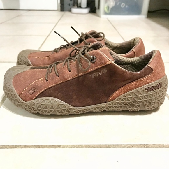 teva shoe laces
